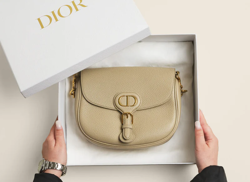 HANDBAGS
